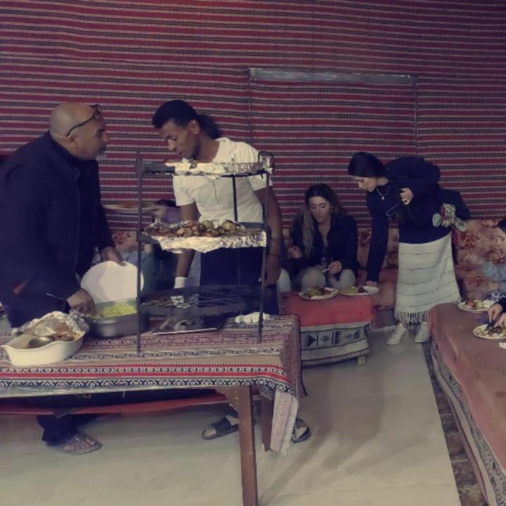 瓦迪拉姆 Mozoon Camp酒店 外观 照片